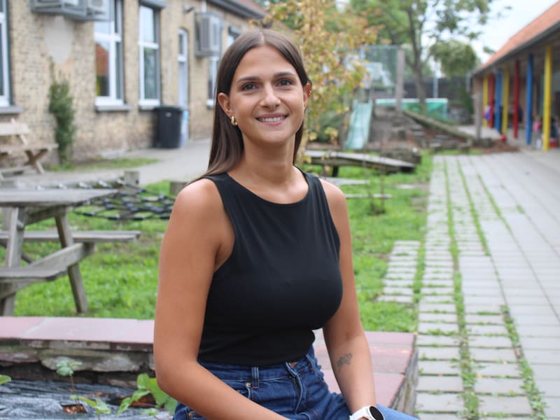 Hanna Snoeck (34) is de nieuwe juf van Spelenderwijs Alveringem: “Ik heb een warm welkom gekregen”