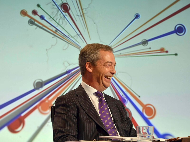 UKIP-voorzitter Nigel Farage mag opnieuw brandjes blussen nadat een van zijn politici verbaal uit de bocht ging.