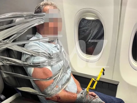 De passagier op een vlucht naar Newark in de staat New Jersey.
