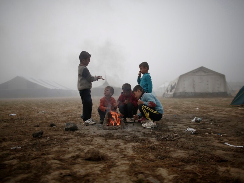 Koerdische Jezidi-kinderen in het vluchtelingenkamp van Idomeni.