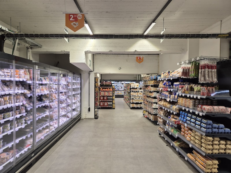 De twintigers werden opgepakt na een mislukte diefstal in de Carrefour Express in de Albert Ruzettelaan in Blankenberge. 
