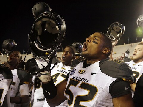 Michael Sam, topspeler die er ook geen graten in ziet zijn geaardheid verborgen te houden.