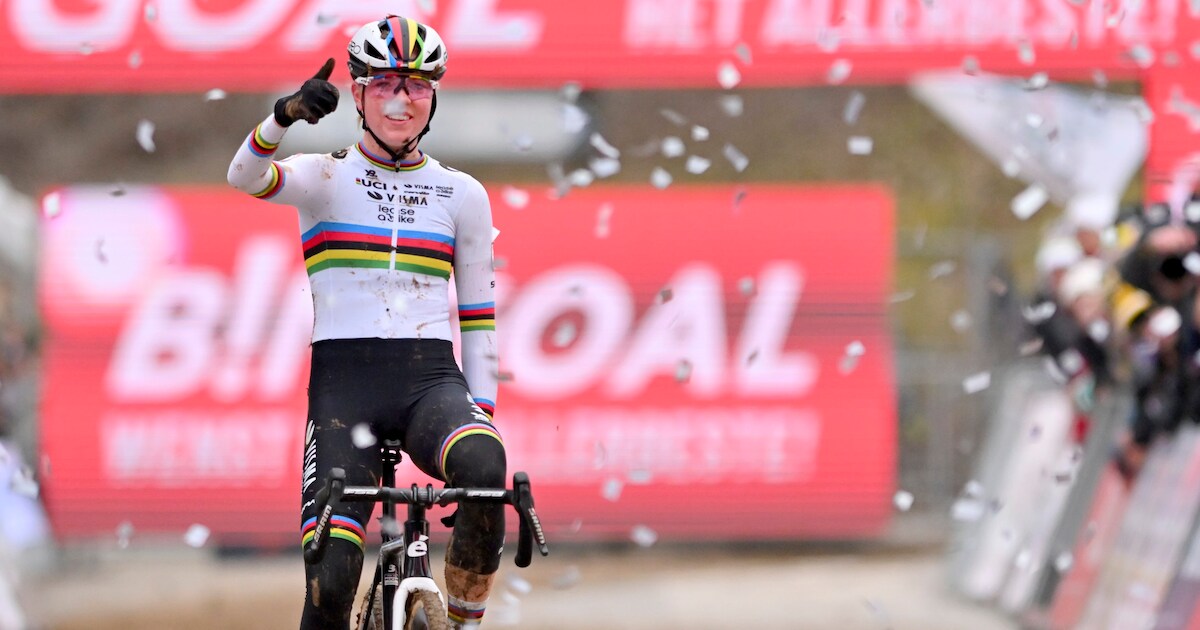 LIVE. Van Empel oppermachtig in Besançon, sterke comeback Vos - Van der Poel verkent het parcours