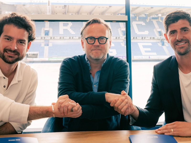 Gonzalo Vila (29), zakenpartner van Courtois, treedt toe tot raad van bestuur: “NXTPLAY komt niet op het Genk-shirt te staan”