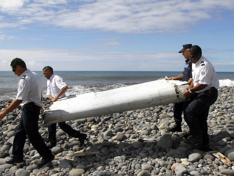 Het gevonden wrakstuk spoelde woensdag aan op het eiland La Réunion.