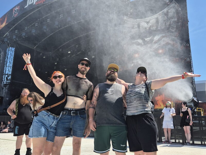 Graspop maakt zich klaar voor 35 graden: 160 extra waterkranen, gekoelde lucht in tenten en ijsjes voor festivalgangers