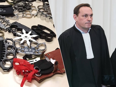 Onder meer vijf werpsterren en een boksbeugel werden aangetroffen. (foto ter illustratie, niet van de huiszoeking) / Advocaat Filip De Reuse.