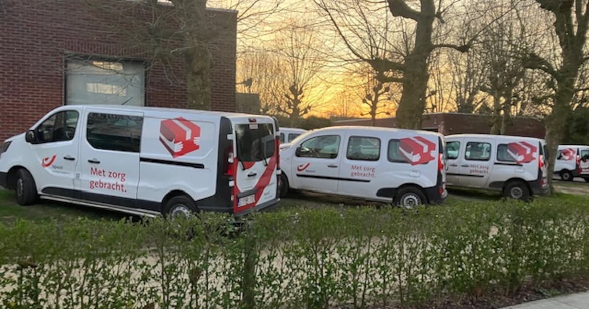 Te weinig plek voor wagenpark aan postgebouw van Beveren | Beveren ...