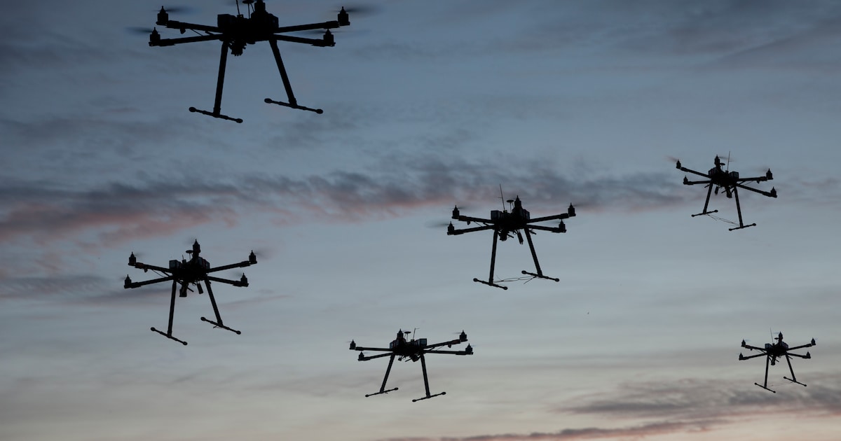 Getuige spot 10 drones boven industriepark Mechelen-Zuid, maar klopt dat wel? “Er waren alleen lijnv