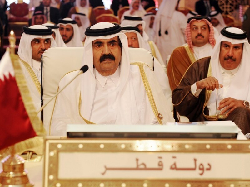 De emir van Qatar, Sheik Hamad Ben Khalifa al-Thani.