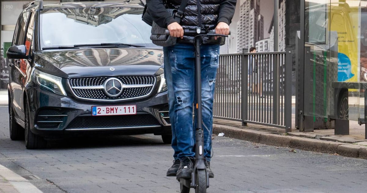 FOD Economie test 40 e-steps en sléchts 5 bleken in orde: minister Beenders haalt ze uit de handel