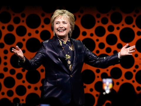 Hillary Clinton tijdens een toespraak voor de Professional Businesswomane of California in San Francisco.