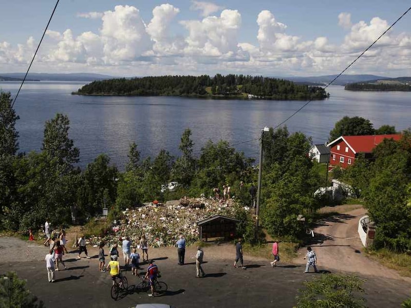 Op het Noorse eiland Utoya vielen 69 dodelijke slachtoffers.