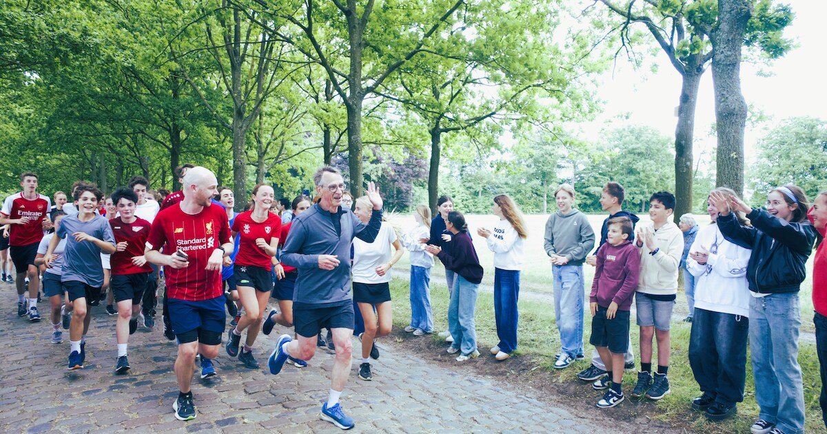 Directeur Sint-Jan Berchmanscollege gaat al joggend pensioen tegemoet ...