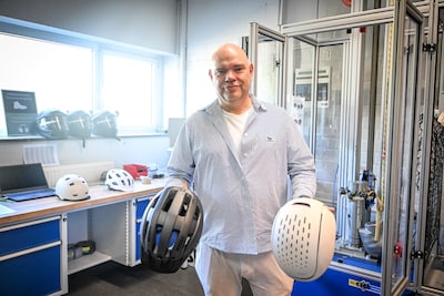 Onderzoek naar veiligheid van goedkope Aldi-fietshelm vergeleken met dure alternatieven