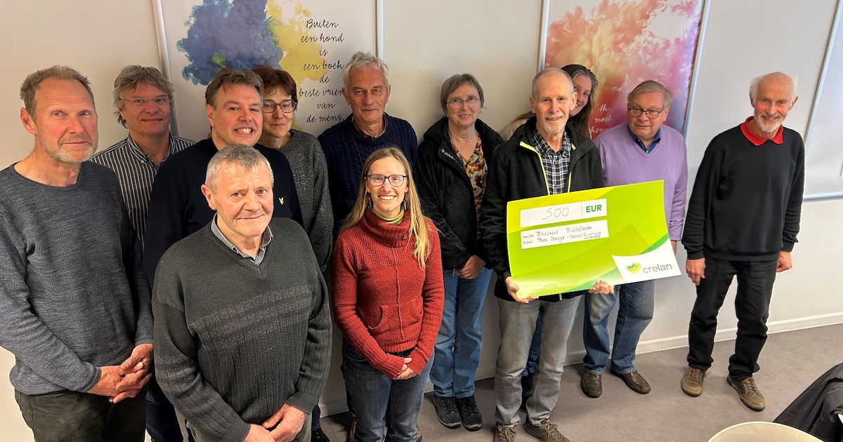 Milieuraad Middelkerke bekroont imker Marc Struye uit Leffinge voor strijd tegen Aziatische hoornaar