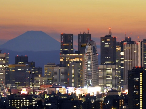 Mount Fuji is te zien vanuit Tokio.