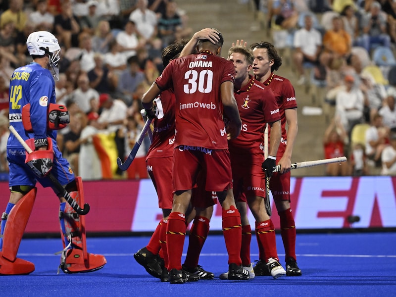 KIJK. Sterke Red Lions kloppen ook Spanje en zijn zeker van plaats in halve finales