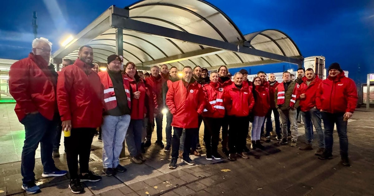 Spoorstaking legt station Hasselt stil: “Je ziet het, er rijdt niks”