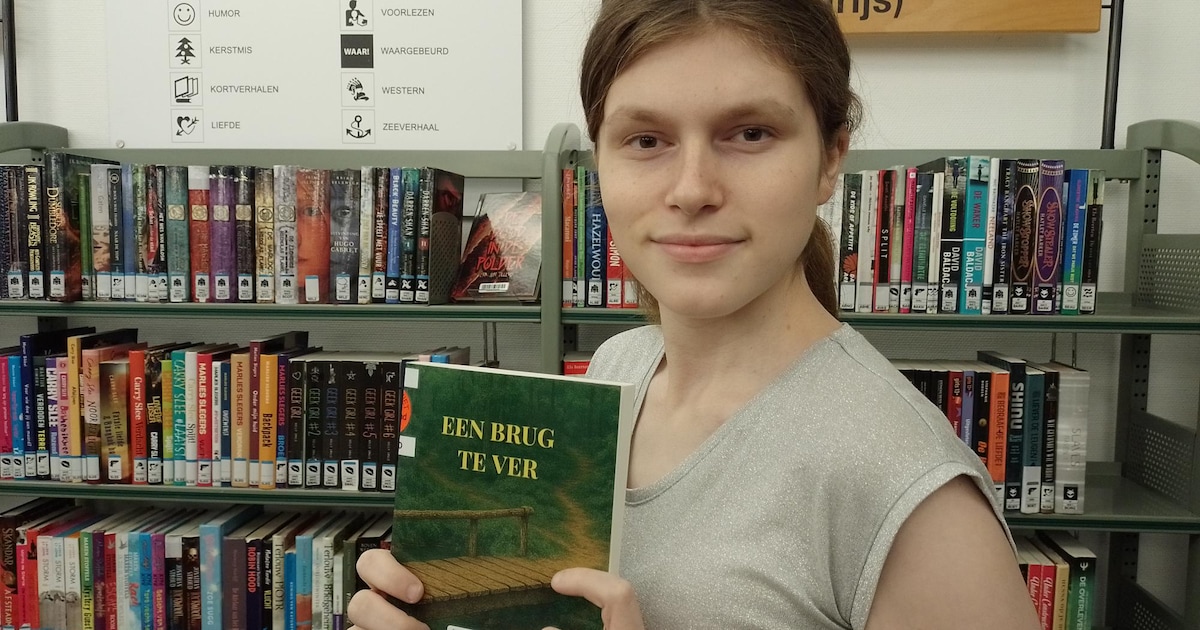 Studente Noor (18) stelt haar eerste boek voor: “Het is mijn antwoord op de groeiende, mentale probl