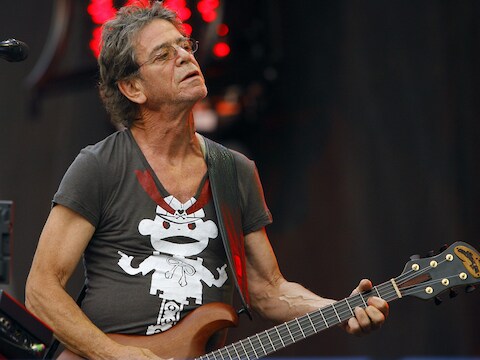 Lou Reed in 2009 tijdens een concert.