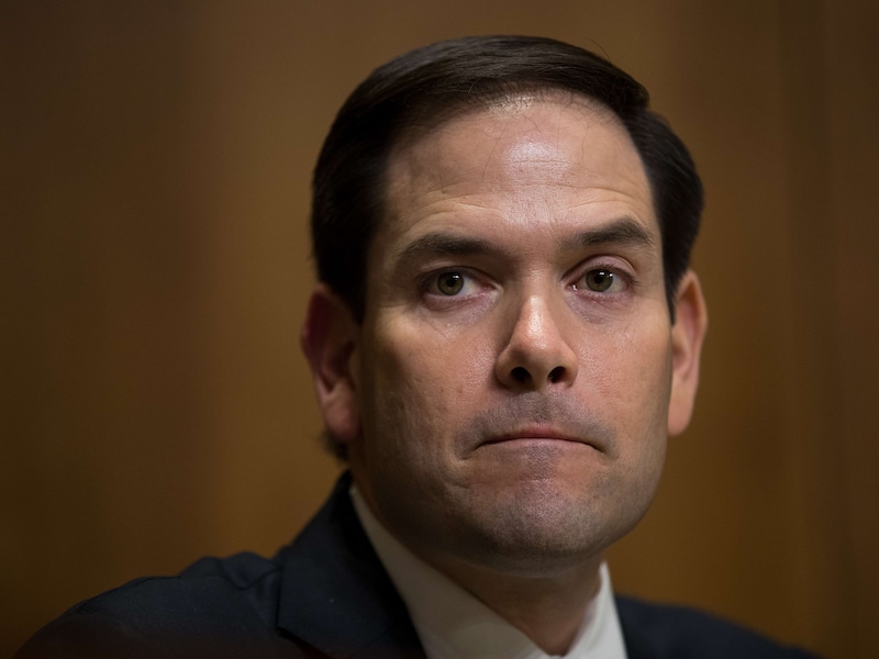 Het was niet zeker of Republikein Marco Rubio (foto) voor de nominatie van Rex Tilleson zou stemmen.