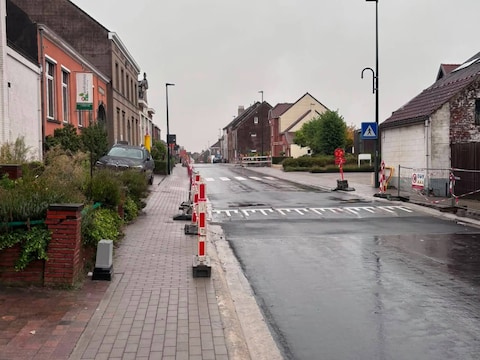 De Rootstraat in Duisburg is opnieuw open voor het verkeer.