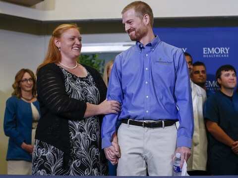 Dr. Kent Brantly en zijn vrouw.