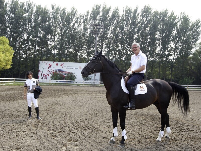 Peeters ging het Vlaamse paard op gepaste wijze promoten in China.