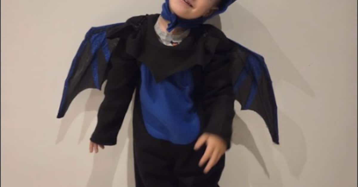 Luxx (3) uit Heusden-Zolder gaat verkleed als vleermuis naar school voor Halloween