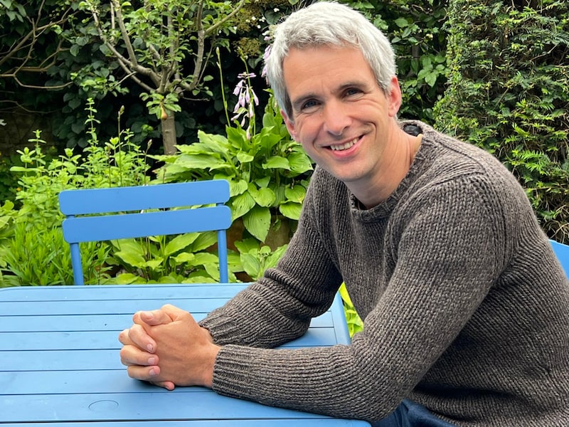 De vakantieplannen van burgemeester Jonathan Holslag (45) van Tienen: “Klussen in en rond het huis is voor mij evenveel vakantie als reizen”