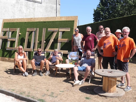 Vzw OKA opent de gratis zomerbar Pelouze.