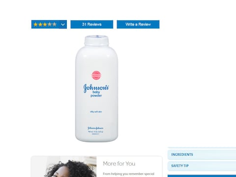 Een flacon baby powder van Johnson's.