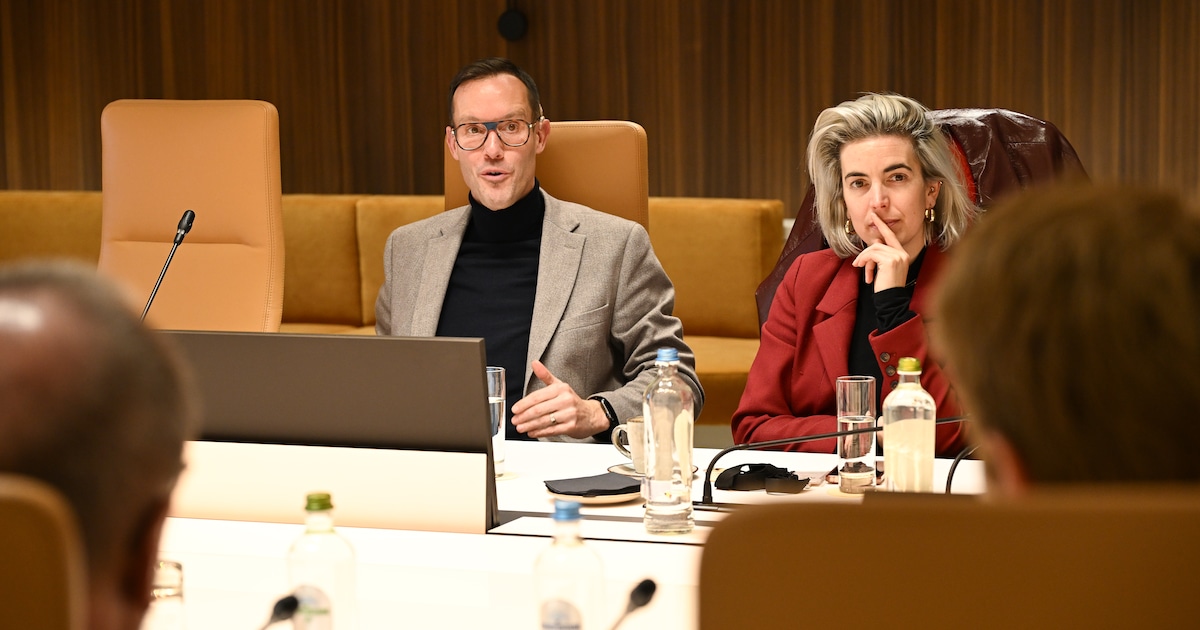 Minister Beenders op bezoek bij Ethias: “Toegankelijkheid moet vanzelfsprekend zijn”