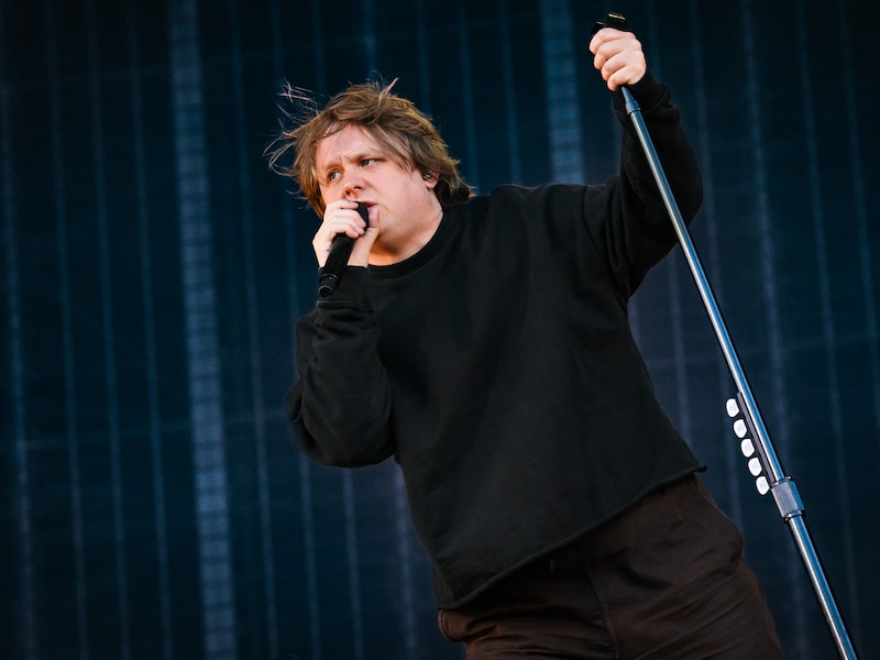 Lewis Capaldi.