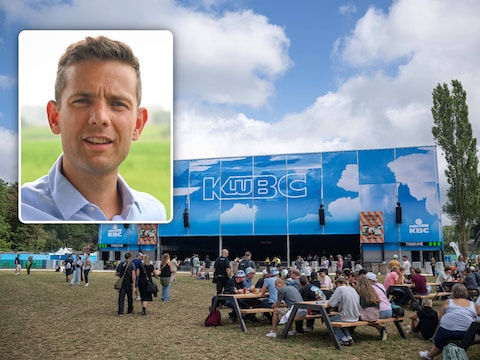 KluB C heeft ondanks alle commotie donderdag dan toch de deuren geopend. Volgens burgemeester Jelle Wouters (ROX) is daar nooit twijfel over geweest. 