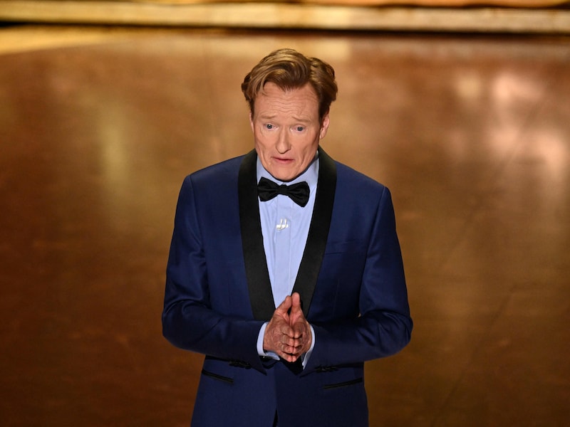 Conan O’Brien mag in 2026 opnieuw de Oscars presenteren 