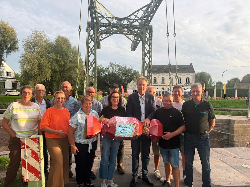 Het feestcomité van Astene. 