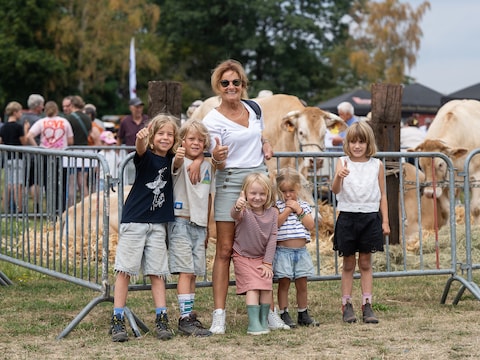 De veeprijskamp in Pulderbos lokte weer veel volk. 