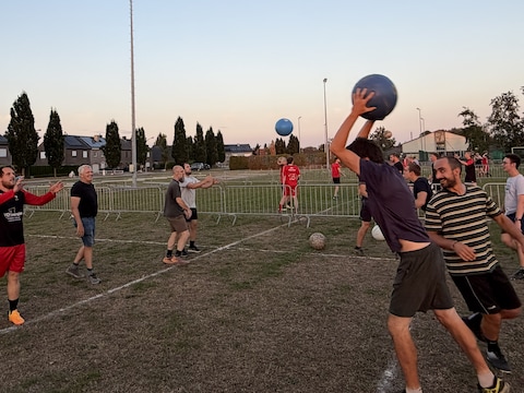 Krachtbal Aalter in actie.