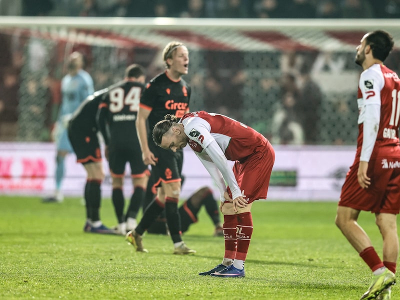 “Ik ben het beu om altijd hetzelfde te vertellen”: Benoît Nyssen en Zulte Waregem zijn opnieuw een ontgoocheling rijker