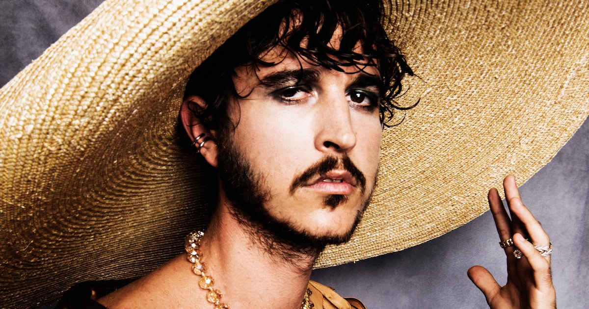 Max Colombie toont ware aard op derde album Oscar and The Wolf: 