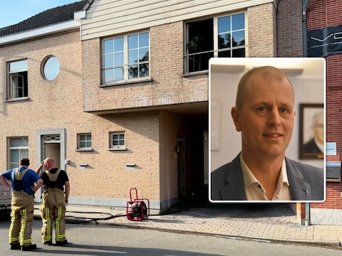 In de Kasteelstraat in Sint-Eloois-Winkel brak aan de achterzijde van een klein appartementsgebouw brand uit op het terras van een flat op de eerste verdieping. / inzet: buurman Jeroen Driessens snelde ter hulp