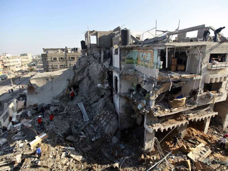 Platgebombardeerde gebouwen in Gaza.