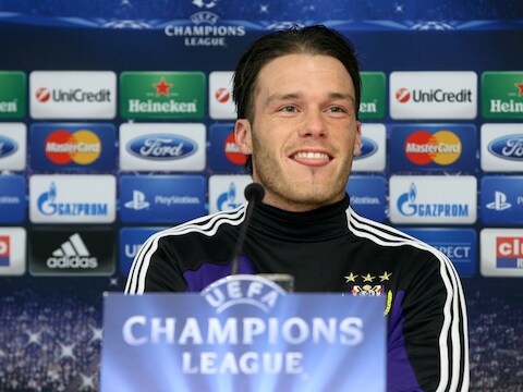 Bram Nuytinck tijdens een persbabbel in de Champions League.