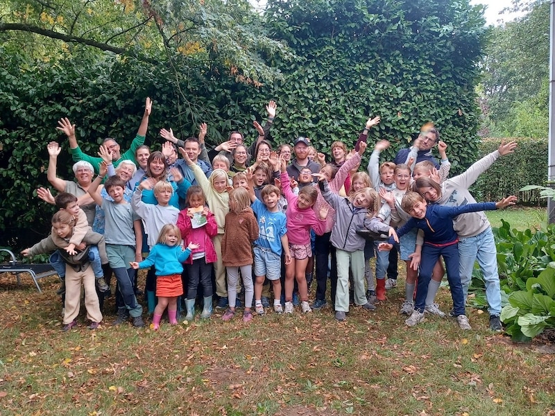 Jonge speurneuzen trekken het bos in voor derde Vlindervinders- en Mottenzottenweekend: “Volgend jaar kom ik zeker terug!”