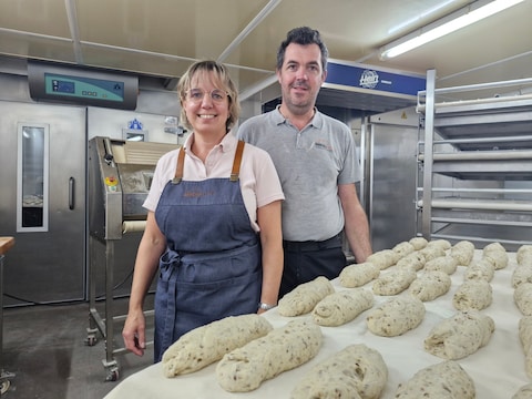 Bakkerij Martine viert 50 jaar met Open Atelierdag: “We hopen een volledige muur vol te krijgen met foto’s van lachende kindjes met taart”