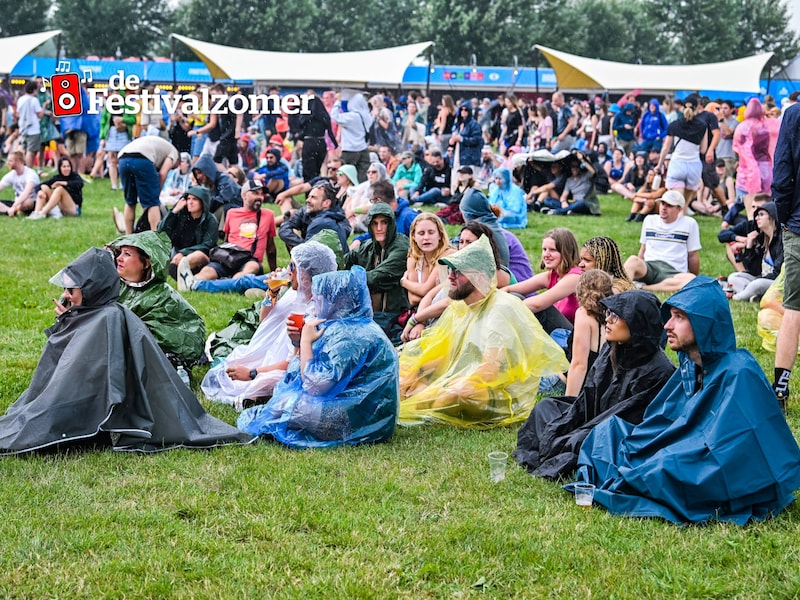 Pech voor de festivalgangers: hemelsluizen openen zich boven Rock Werchter