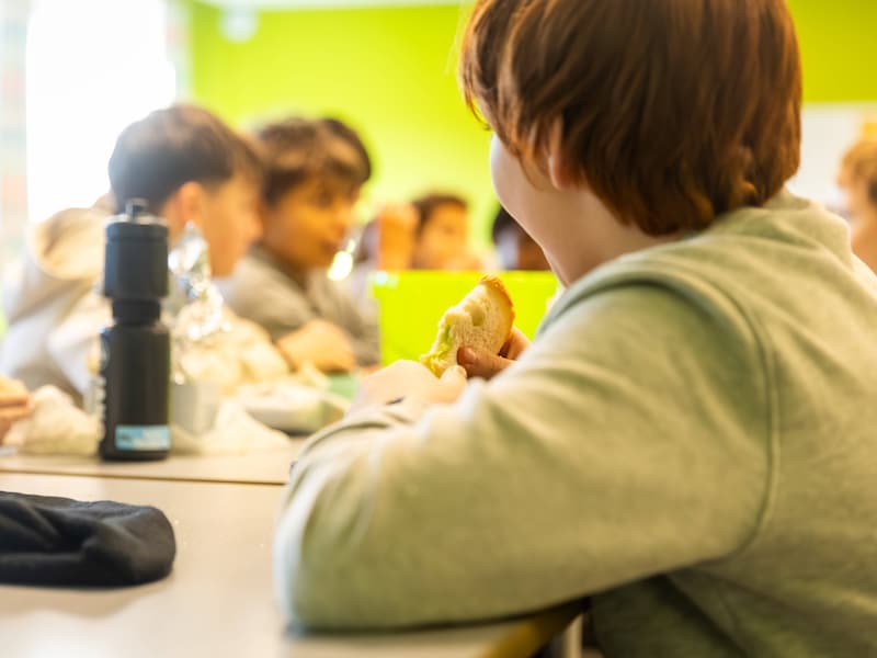 Kaprijke geeft in dure septembermaand extra steun aan kansarme gezinnen: “19 kinderen uit 10 gezinnen”