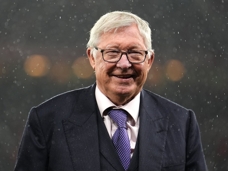 Sir Alex Ferguson (84) onwel geworden voor topper tussen Man United en Liverpool